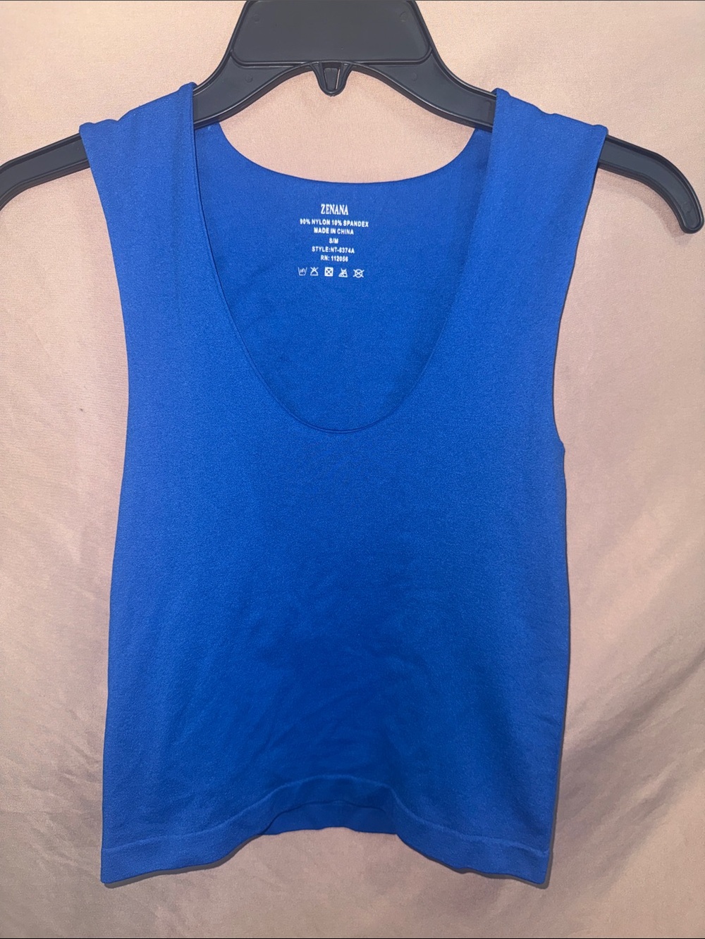 NWOT Zenana S/M Women’s Royal Blue Cropped Scoop Neck Tank Top w/ Shelf Bra